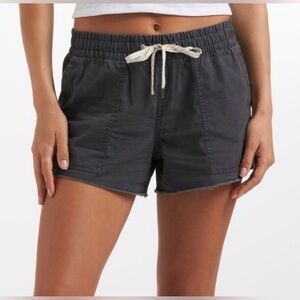 Vuori Vintage Ripstop Shorts dark charcoal grey Women Small organic cotton